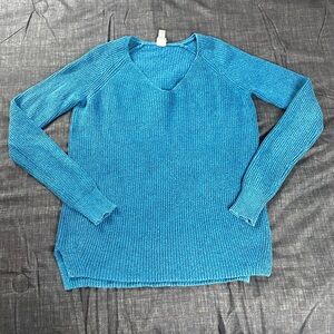 JCPenney Blue Ribbed V Neck Long Sleeve Sweater Size Small‎